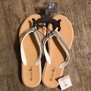 NWT Big girls size 6 white sequins sandals